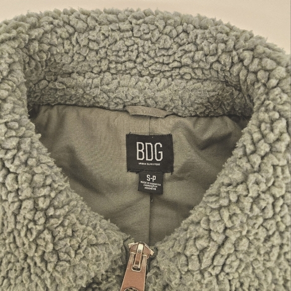 Urban Outfitters BDG Theo Teddy Sherpa Jacket in Eucalyptus Green Sz Small - Picture 7 of 12